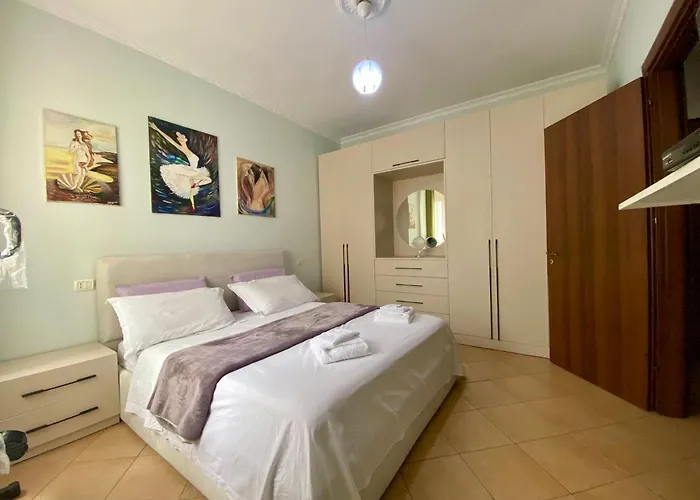 Appartement At An Artist's Place! *